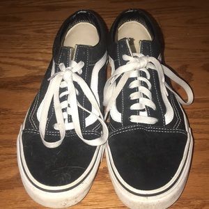 Classic Lace Up Low Top Vans